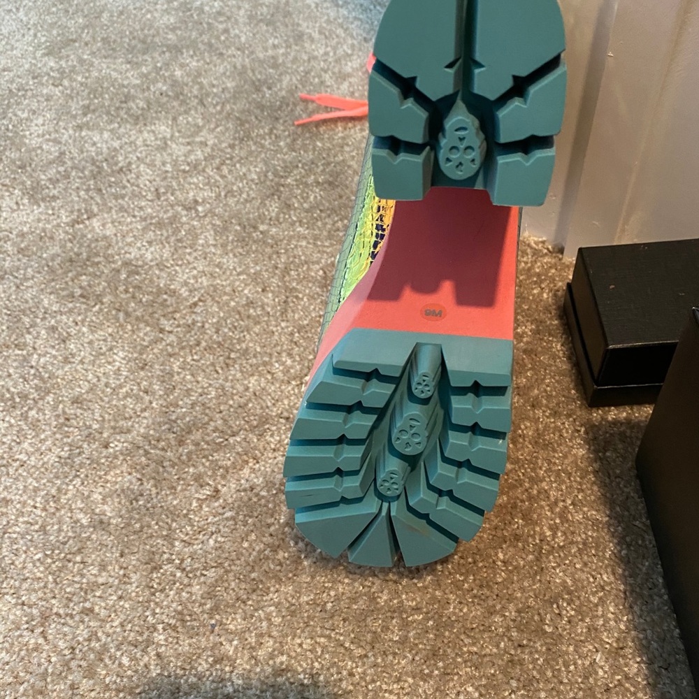 Doll kill boots